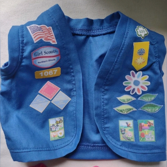 AMERICAN GIRL DOLL MALL OF AMERICA SHIRTS DAISY SCOUT VEST WRAP SKIRTS LOT OF 8 - Picture 2 of 16